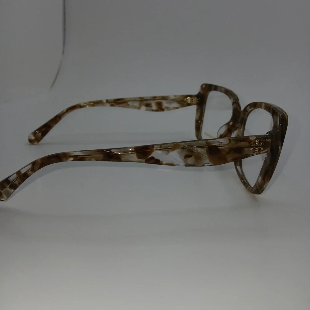 Tory Burch product pair